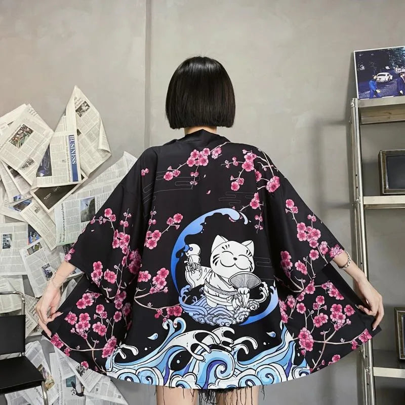 "MANEKI-NEKO" - Japanese Streetwear Anime Haori