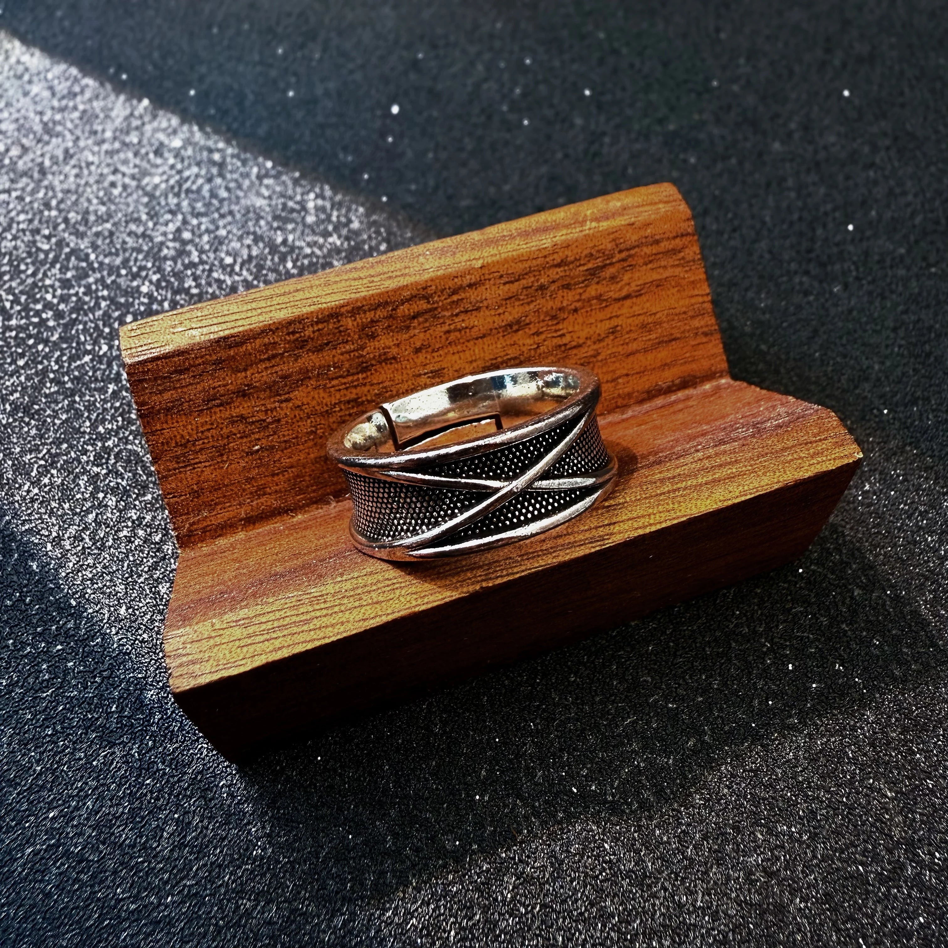 "CHRONOS BAND" - Saiyan Legend - DB Series Anime Ring V2